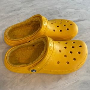 Yellow Sherpa crocs